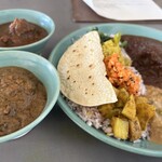 スパイスカレー モクロミ - 