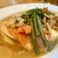 LE PORTIER Par Aux Delices de dodine Toranomon - 鶏の白ワイン煮