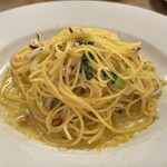 フランパ - カラスミとイカのペペロンチーノ