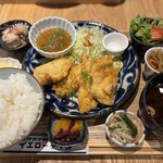 オサカナ喫茶イエローテイル - 