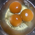 卵太郎 - 全14太郎のうち、無傷3、ビビ2、ワレ9(´°̥̥̥̥̥̥̥̥ω°̥̥̥̥̥̥̥̥｀)ワレ9のうち、黄身無事3、黄身ワレ6…卵太郎のみんな…ごめんなさいごめんなさい(´°̥̥̥̥̥̥̥̥ω°̥̥̥̥̥̥̥̥｀)(´°̥̥̥̥̥̥̥̥ω°̥̥̥̥̥̥̥̥｀)