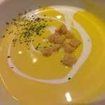 ベリーベリースープ - 本日の冷製スープ(かぼちゃ)