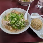 大黒ラーメン 本店 - 