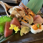 ダイナミックキッチン＆バー 燦 OBPツインタワー店 - 