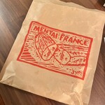 Full Full パンとワイン - 