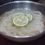 中目黒焼肉 登牛門 - 〆の冷麺