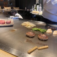 ニュー松坂 難波御堂筋店 - 