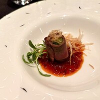 スーツァンレストラン陳 横浜店 - 鹿児島県産黒牛と野菜の巻物