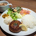 ベビーフェイスプラネッツ - 料理写真:ハンバーグプレート(レモン香る白ワインバターソース) 1,419円
