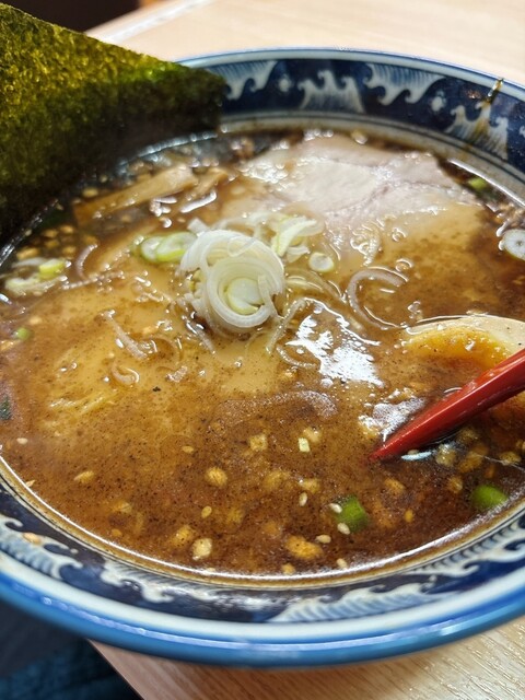 Ramen Menmaru Honjo Ten photo 2