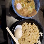 六厘舎 上野店 - 