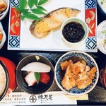高尾 煉瓦屋 - 