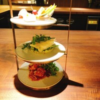 ERUTAN RESTAURANT BAR - 