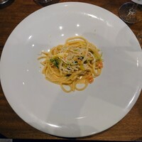 Eccomi - シラスのレモンクリームソースパスタ