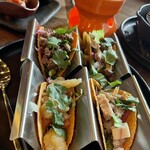 Pub & Grill 7 TAPS TAVERN - 