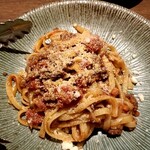 meatbistro HIGHTAIL - ラグーソースのパスタ