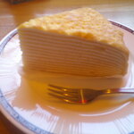 珈琲所コメダ珈琲店 - クラブハリエ監修 ショコラノワール ミニサイズ ＆ ミルキーミルクレープ ＆ アイスコーヒー たっぷりサイズ 氷抜き ＆ モーニングサービス ローブパン バター 手作りたまごペースト