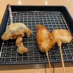 ヨネヤ - マグロ、豚、鳥。