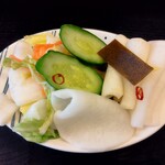 とんかつ桂 - 名物のお新香