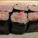 すしやのたい悟 - エシャトロ巻（千葉県銚子の本鮪剥き身））
