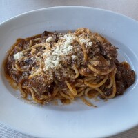 トラットリア グランボッカ - ミートソーススパゲッティ ※パスタ専門店を凌駕！旨い！