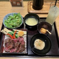 肉寿司 肉和食 KINTAN コレド室町 - 