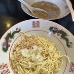 中華ソバ 伊吹 - 