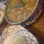 タイ・イサーン料理 ヤムヤム - 