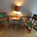 本と喫茶のゲンショウシャ - 