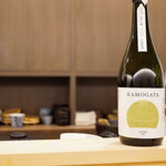 味ひろ - ◉KAMOGATA 純米大吟醸 無濾過生原酒 / 丸本酒造(岡山 浅口市)