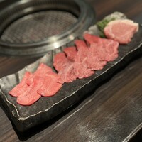 焼肉 青山外苑 - 