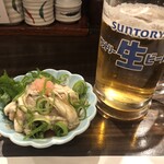 牡蠣ひよっこ商店 - 牡蠣ポン酢と生ビールからスタート