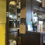 チキンプレイス ロティサリーズ - 店内はの雰囲気