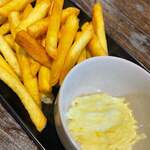 มีสุขสเต็กเฮ้าส์ - 