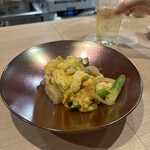 かかわり - ホタテとアスパラの卵炒め