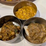 アムリタ インド料理とダルバート - 