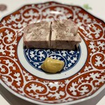 和洋 味かた - 料理写真:とても食べやすいパテドカンパーニュのやつ（半人前）