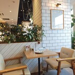 Mother Moon Cafe - 店内