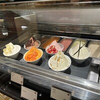 ブッフェアンドカフェ スロープサイドダイナー ザクロ - 