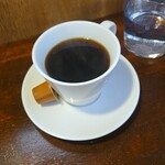 キッチン ブルー グローブ - ホットコーヒーのアップ