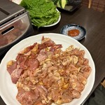 鶏の焼肉 ピリ辛鶏 - 