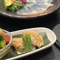 泳ぎとらふぐ活蟹料理 あじ平 曽根崎 - 
