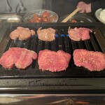 ヤキニクライオン オクマ - 