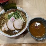 自家製麺 麺や 六等星 - 