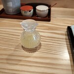 天ぷら上村 - レモン。レモン塩でいただくのも美味しいです