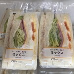LAWSON - 料理写真:
