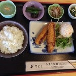 レスト斯城 - アゴフライとアゴつみれ汁