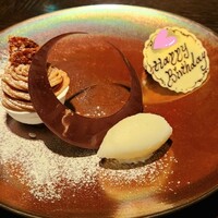 DINING & BAR TABLE 9 TOKYO - 