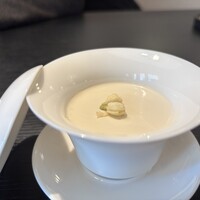 湘南飯店 - 秘制茉莉花茶冻500円「秘伝のジャスミンプリン」