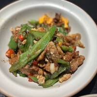 湘南飯店 - 湘南一碗香「豚バラ肉と唐辛子と目玉焼きの唐辛子炒め」2,000円